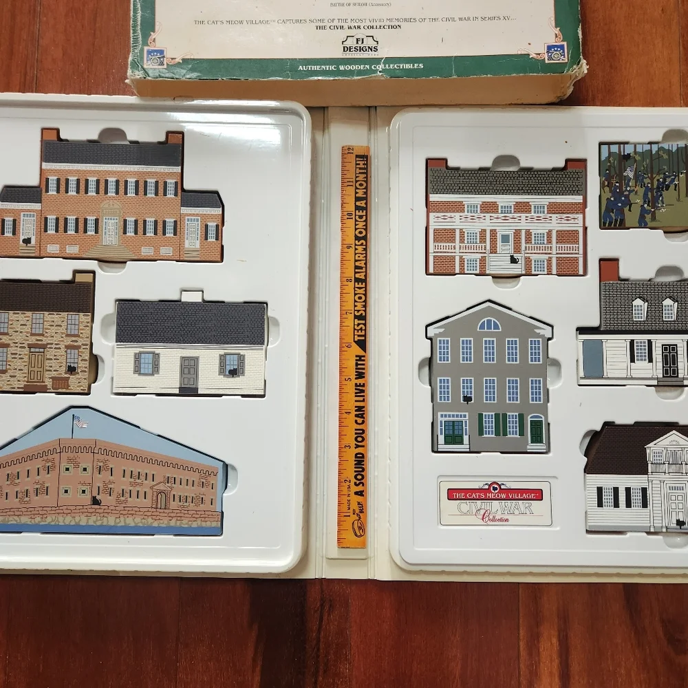 Cat's Meow Village Civil War Collection Complete Set